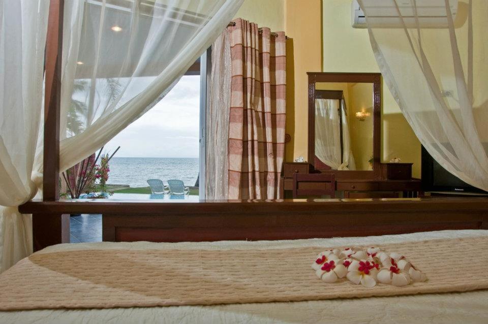 Crystal Paradise Resort Spa & Winery Narra Екстериор снимка